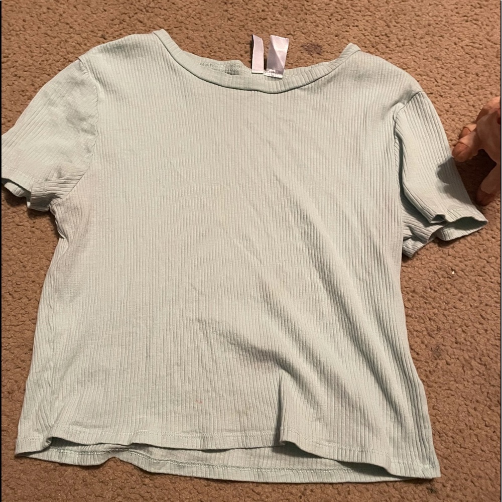 Tops - Picture 6 of 6